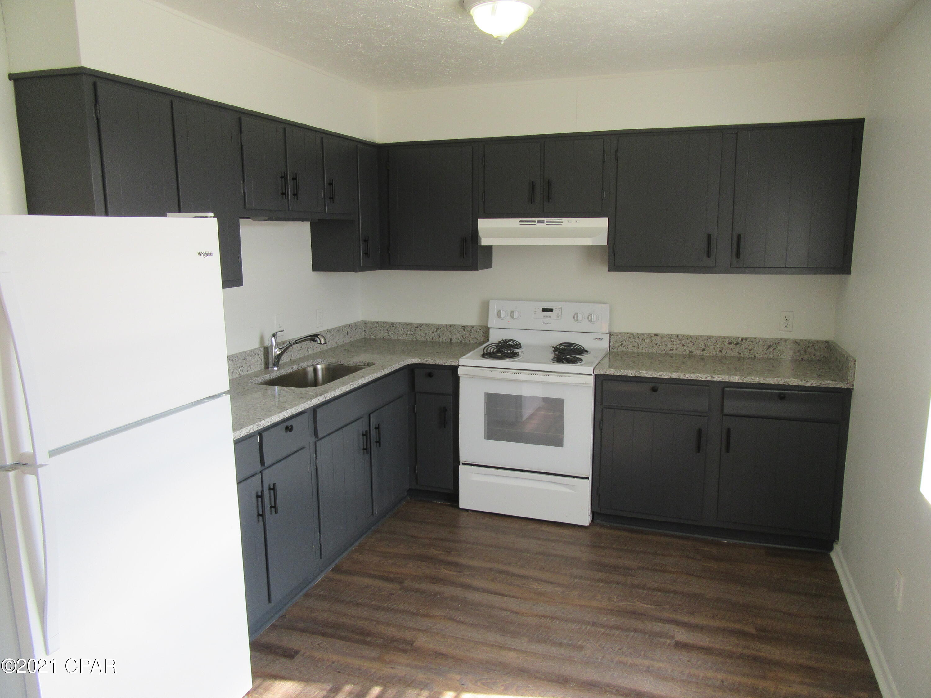 [No Recorded Subdiv] - Residential Lease