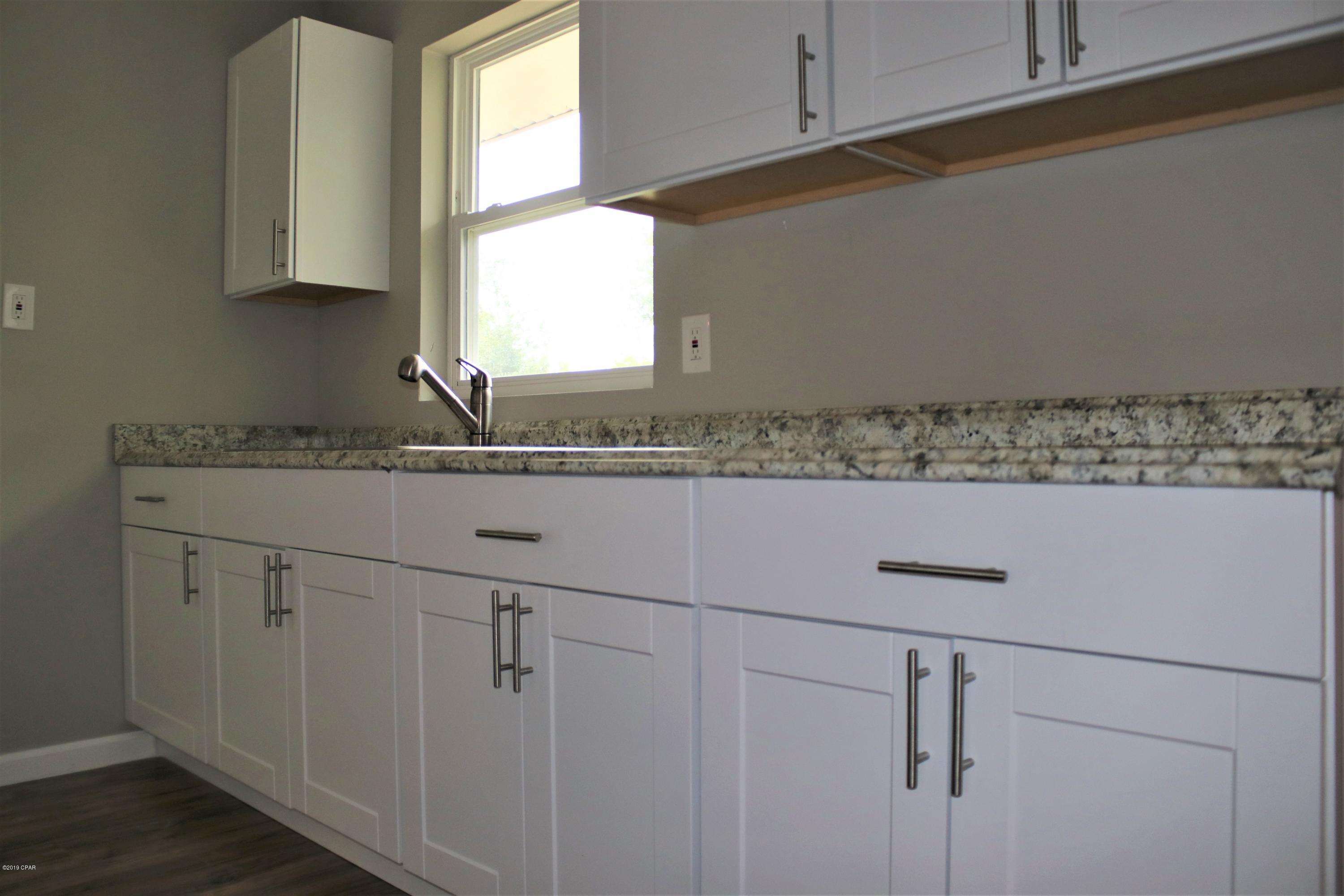 Hentz 1st Add Unit B - Residential