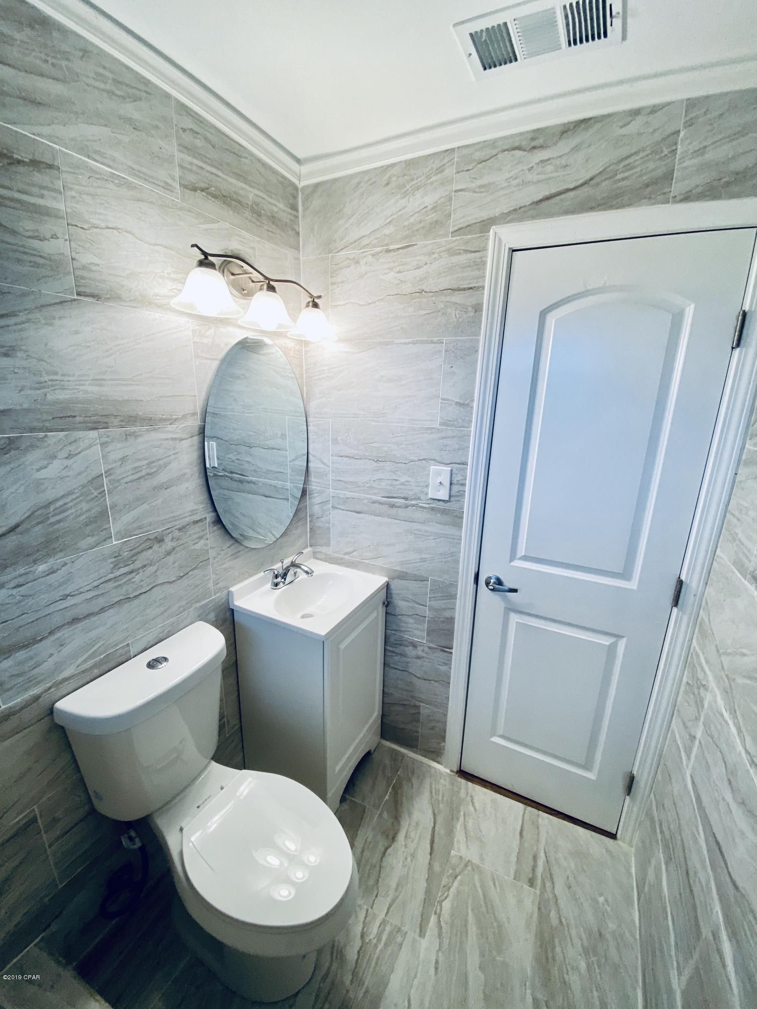 Hentz 1st Add Unit B - Residential