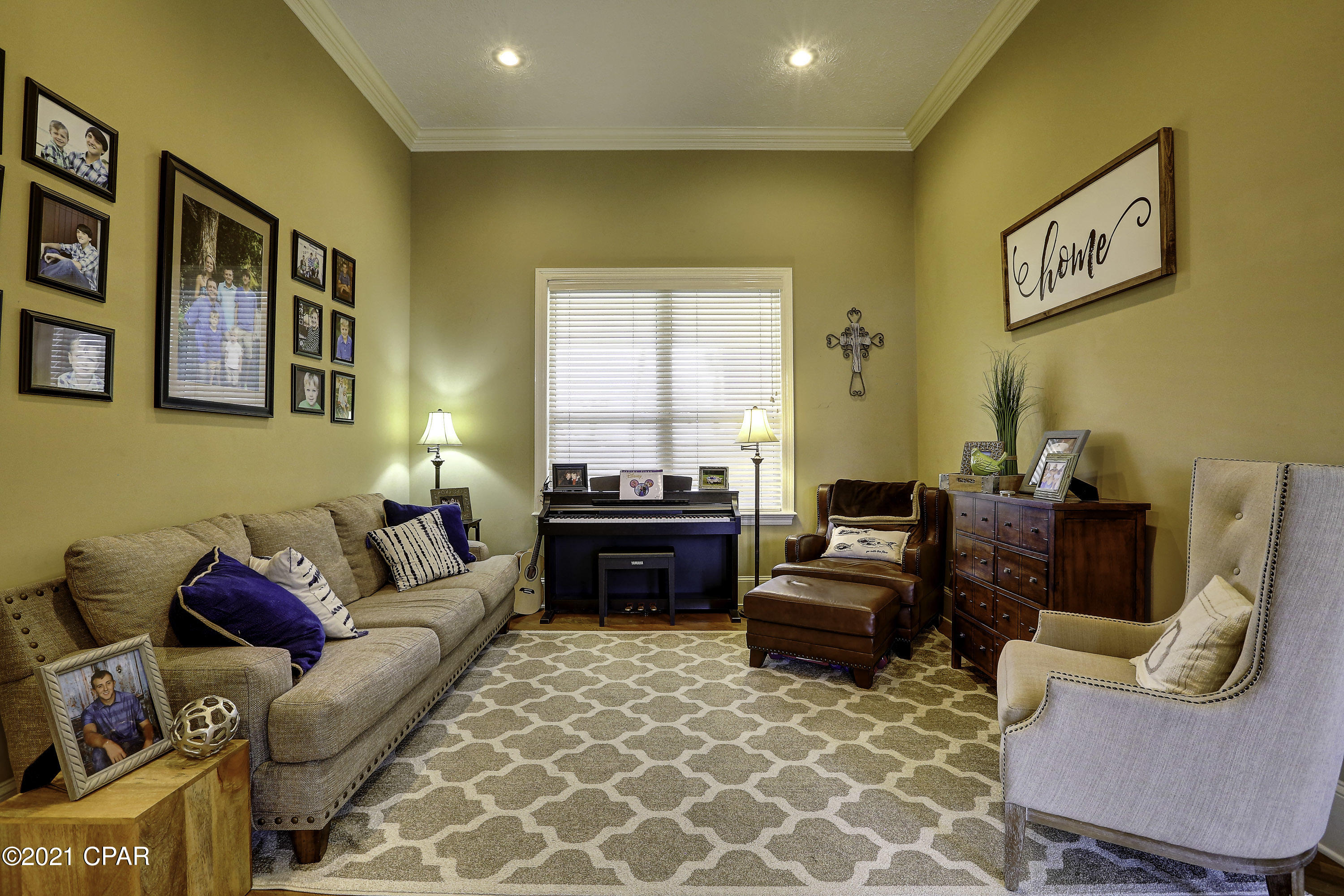 Huntington Ridge - Residential