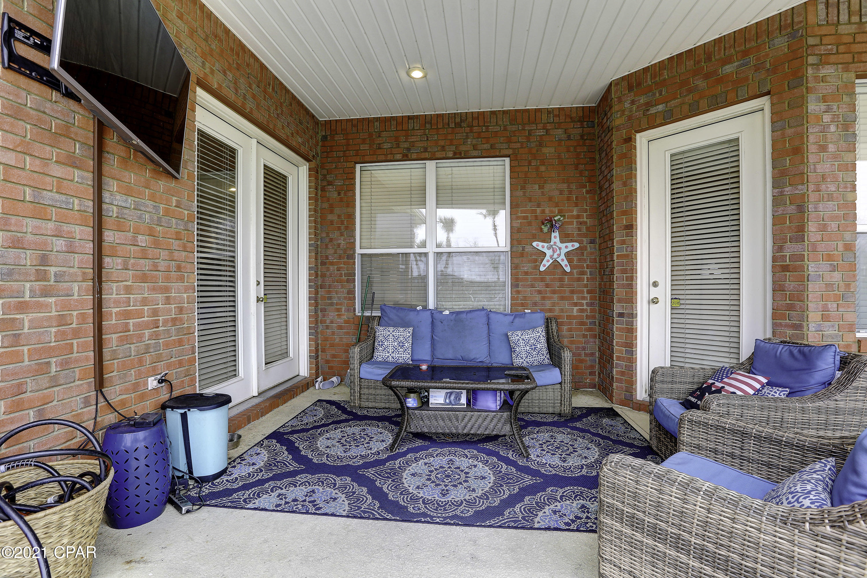 Huntington Ridge - Residential