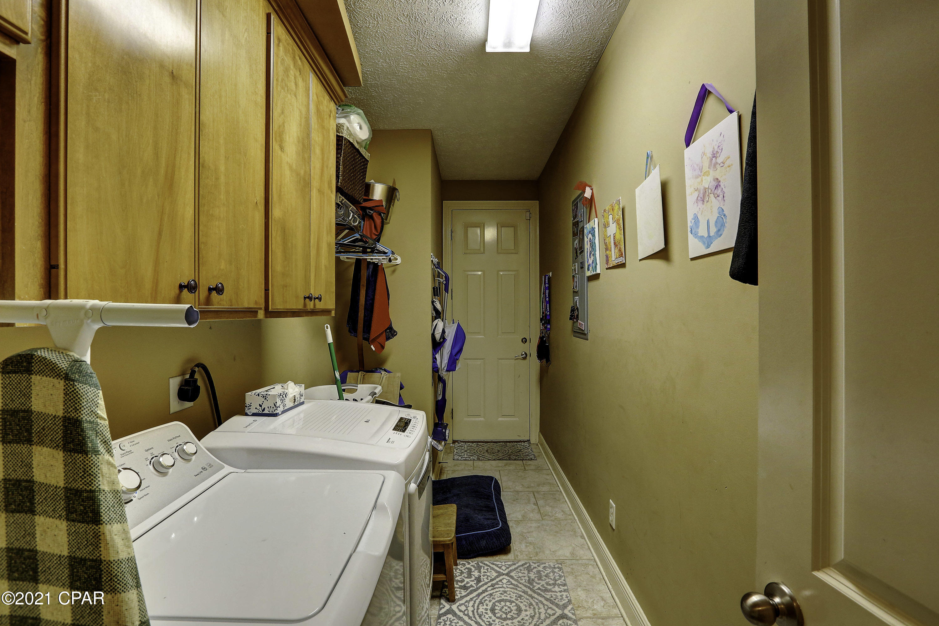 Huntington Ridge - Residential