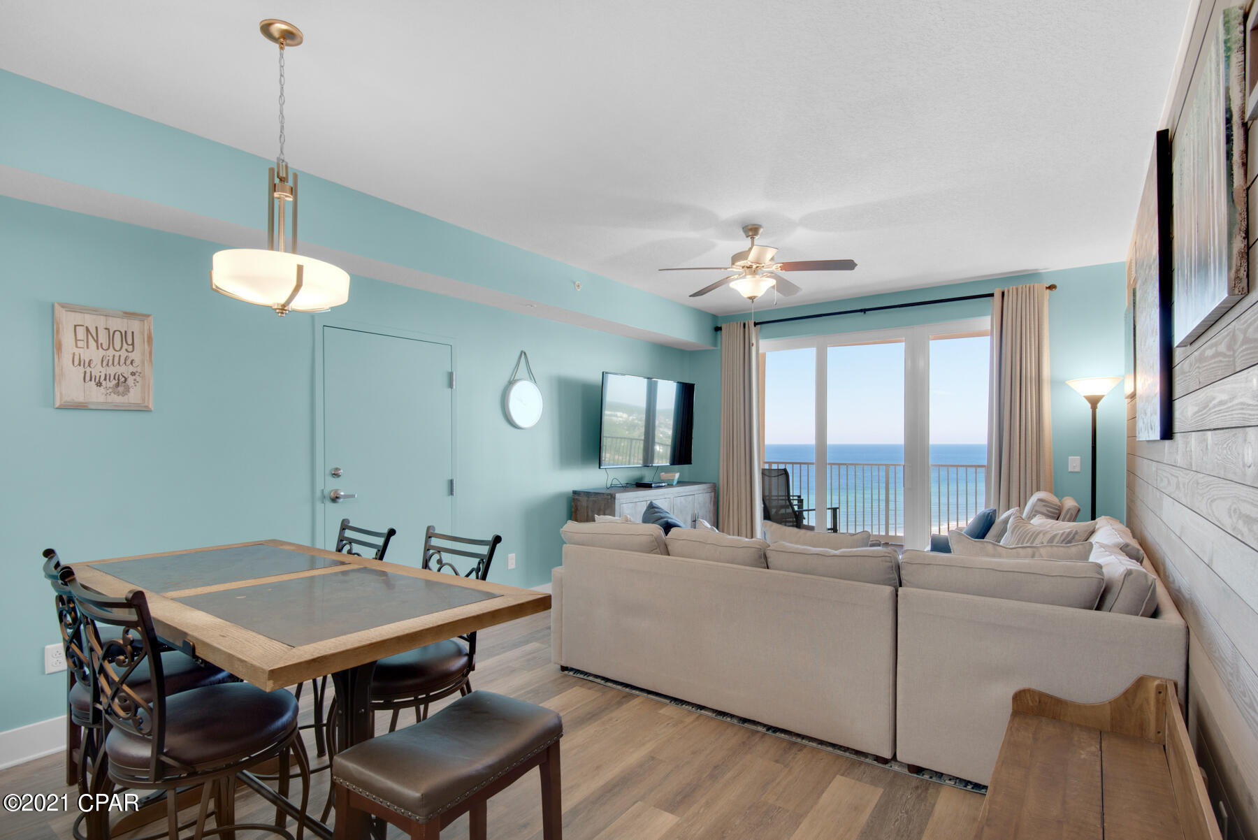 Calypso Towers III - Residential