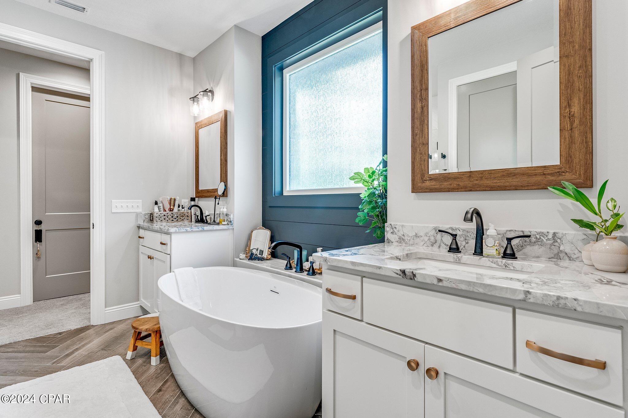 Cedar Creek At Deerpoint Lake - Residential