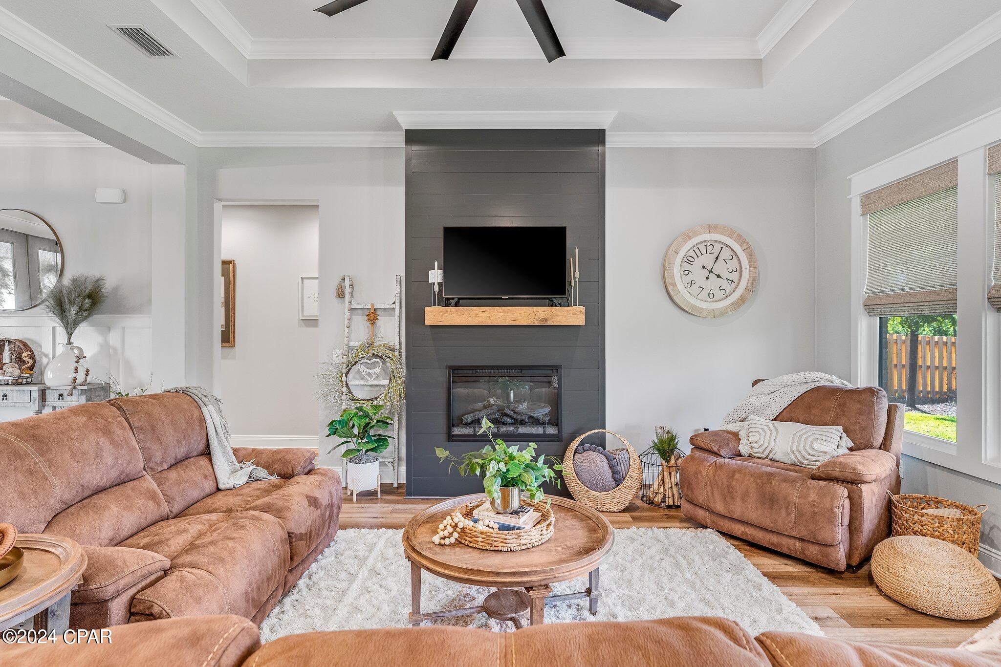 Cedar Creek At Deerpoint Lake - Residential