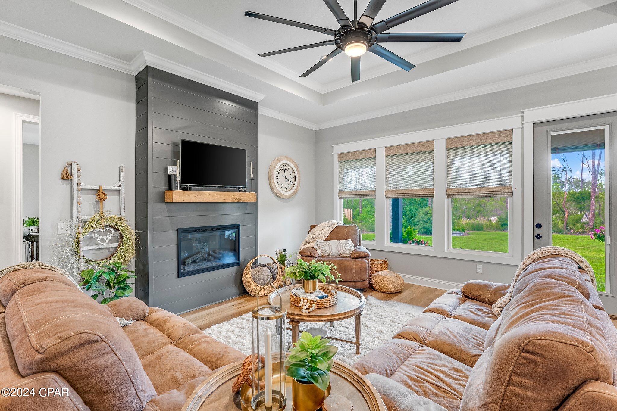 Cedar Creek At Deerpoint Lake - Residential