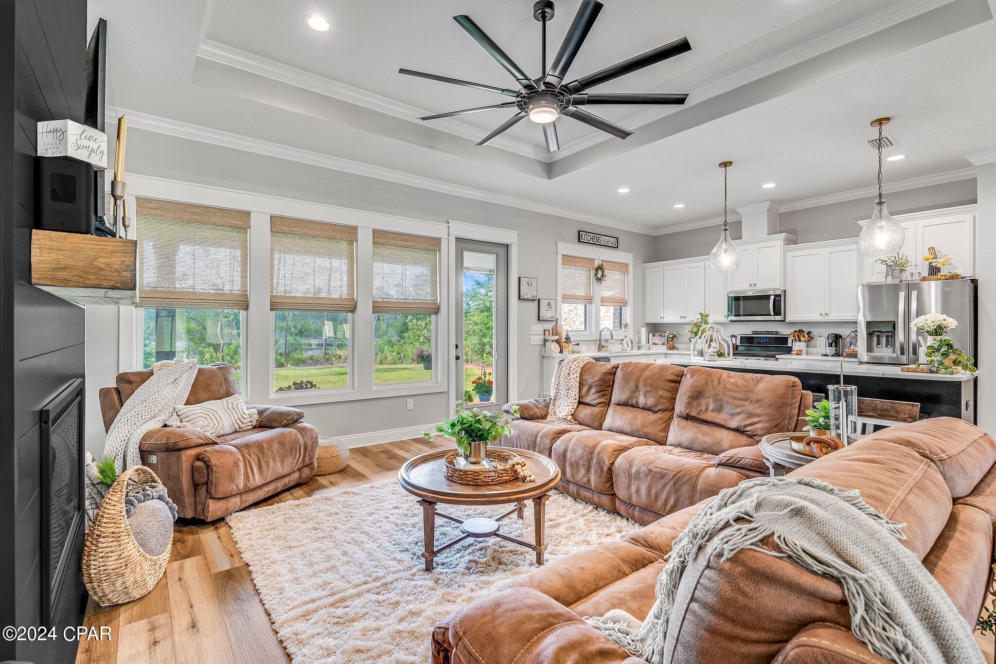 Cedar Creek At Deerpoint Lake - Residential