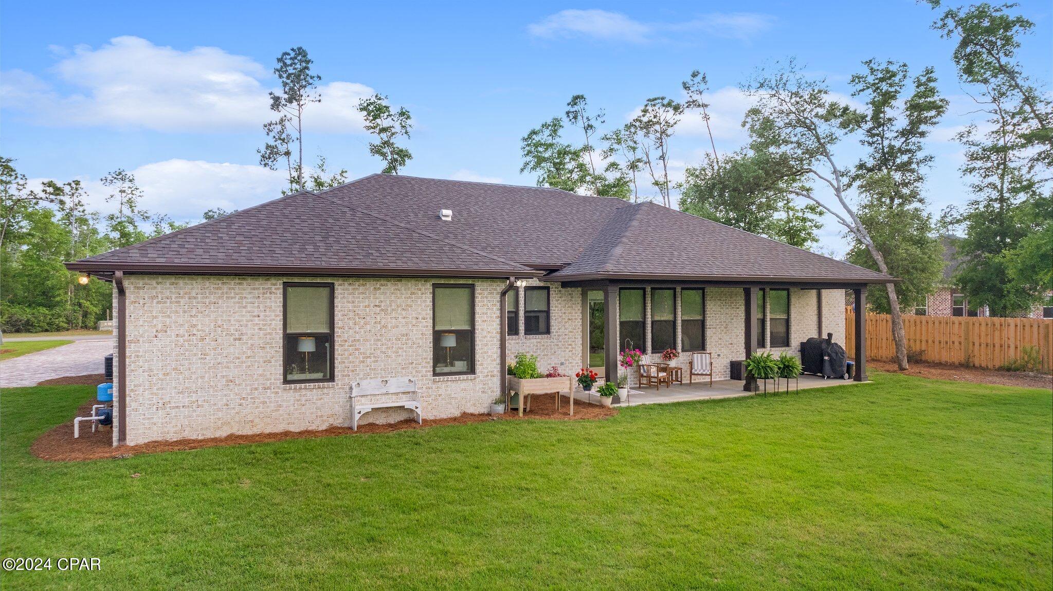 Cedar Creek At Deerpoint Lake - Residential