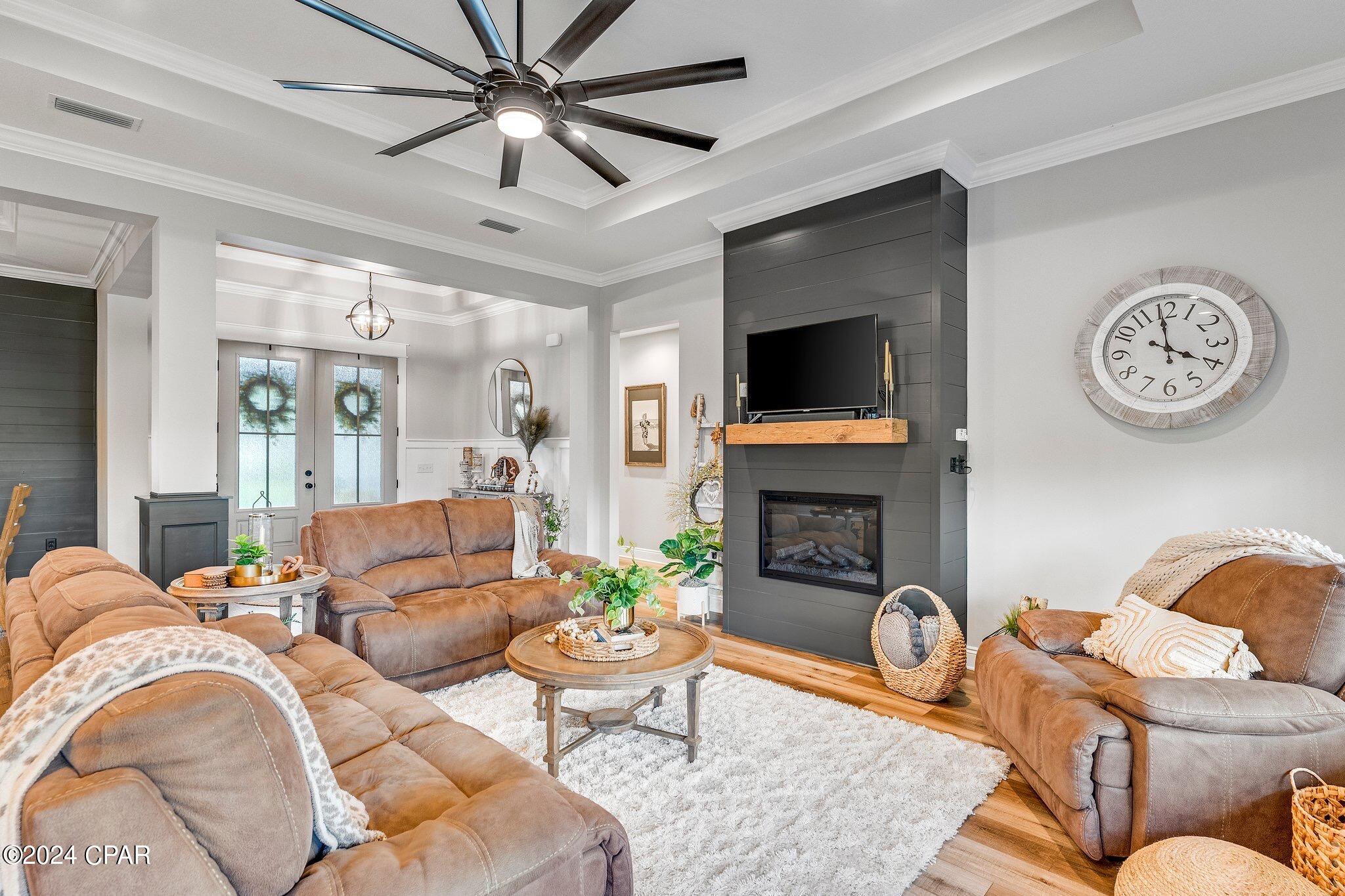 Cedar Creek At Deerpoint Lake - Residential