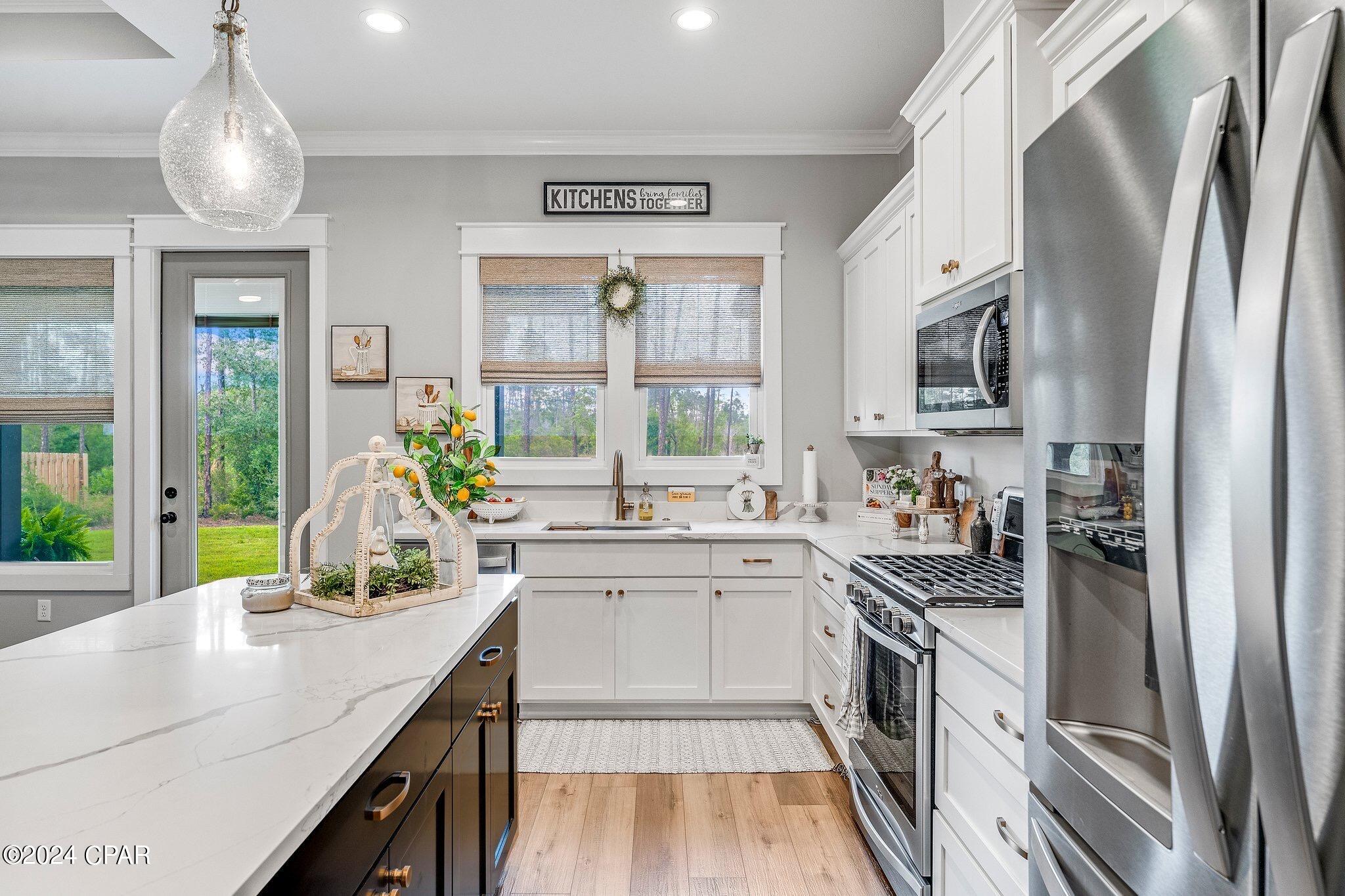 Cedar Creek At Deerpoint Lake - Residential