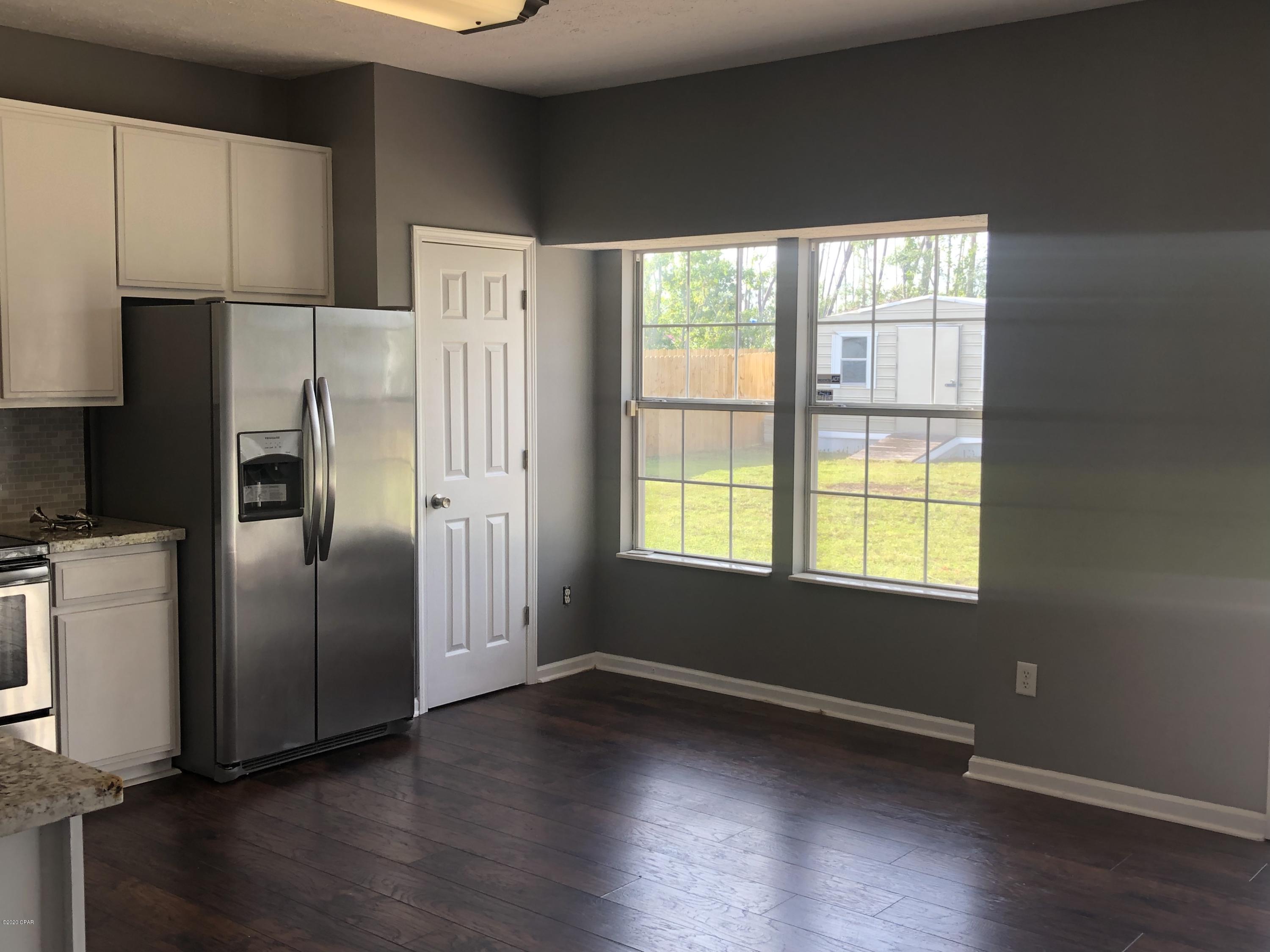 [No Recorded Subdiv] - Residential Lease