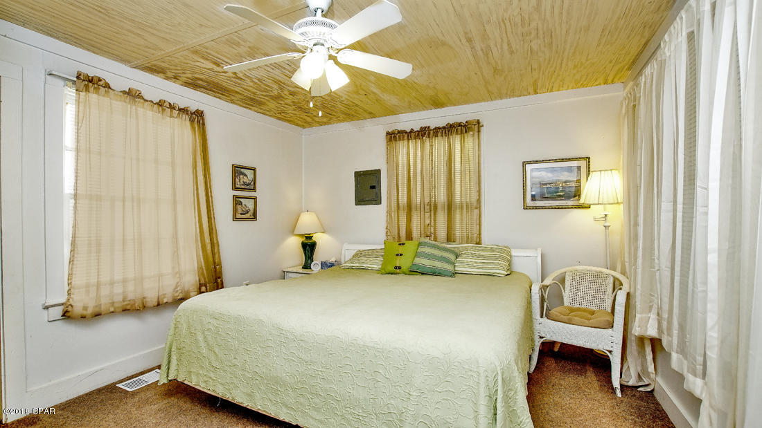 Kiska Beach - Residential