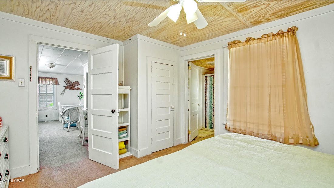 Kiska Beach - Residential