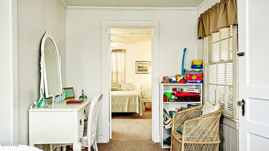 Kiska Beach - Residential