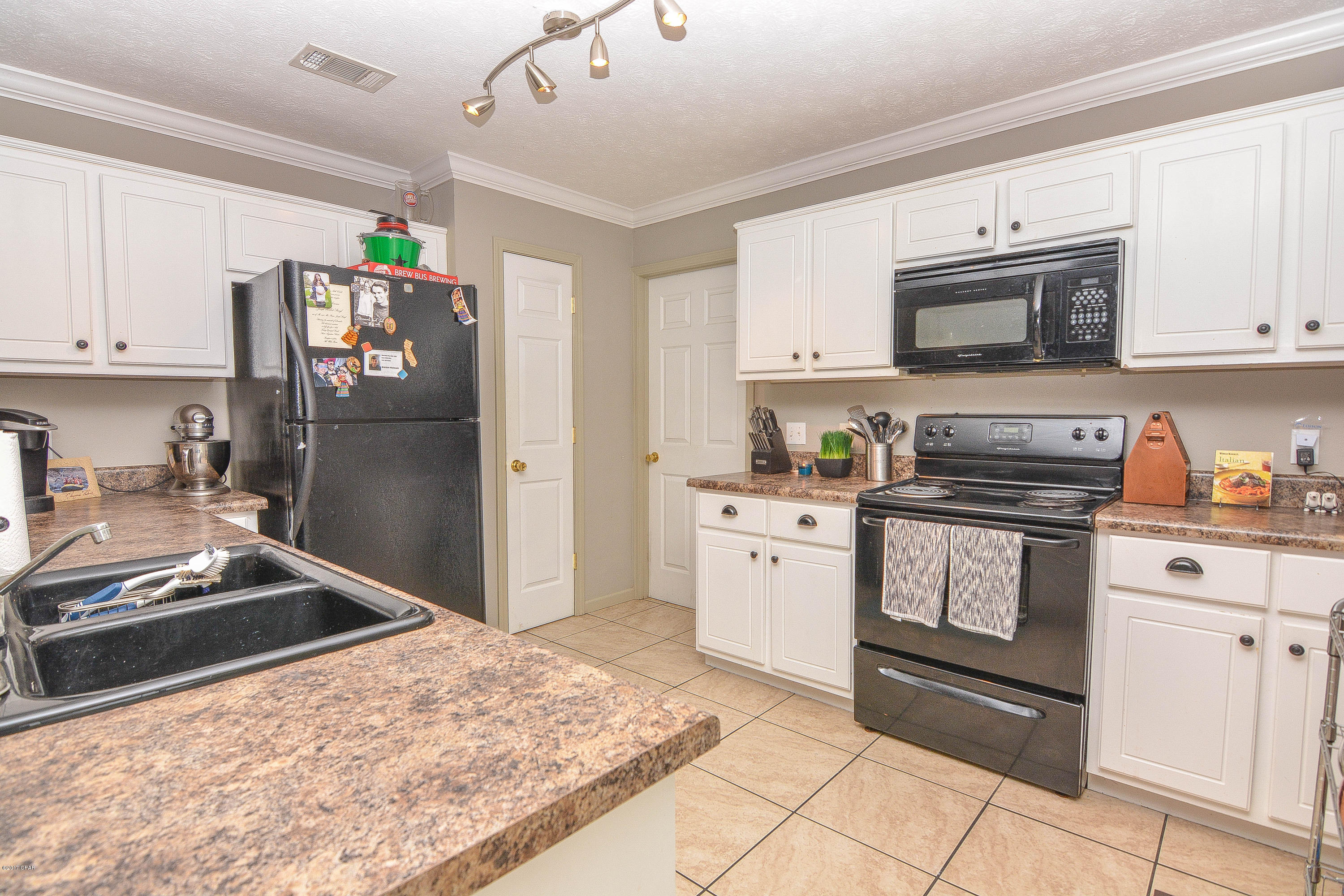 Magnolia Beach - Residential