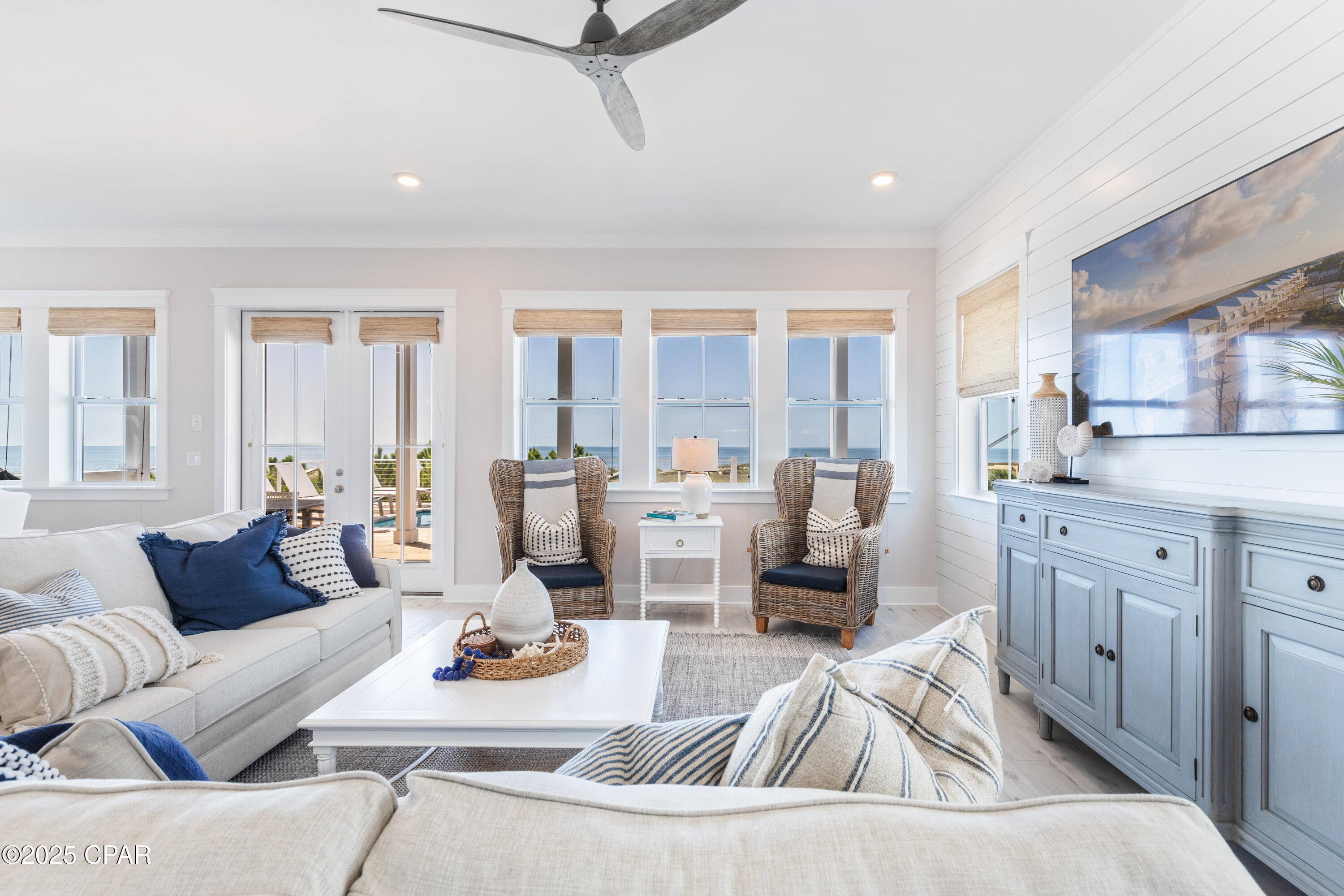 Villa Del Sol - Residential