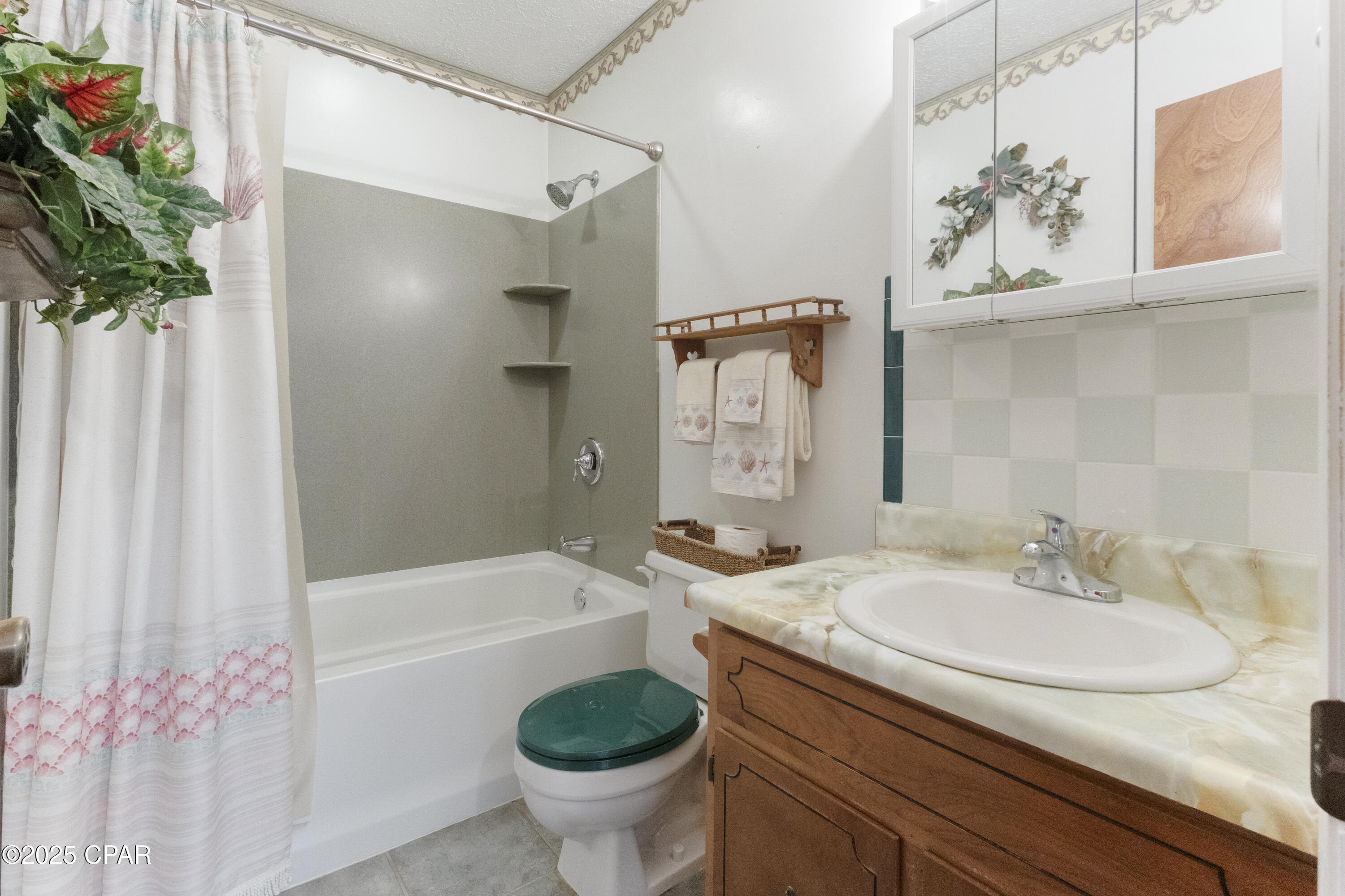 Pine Forest Est Ph 1 - Residential