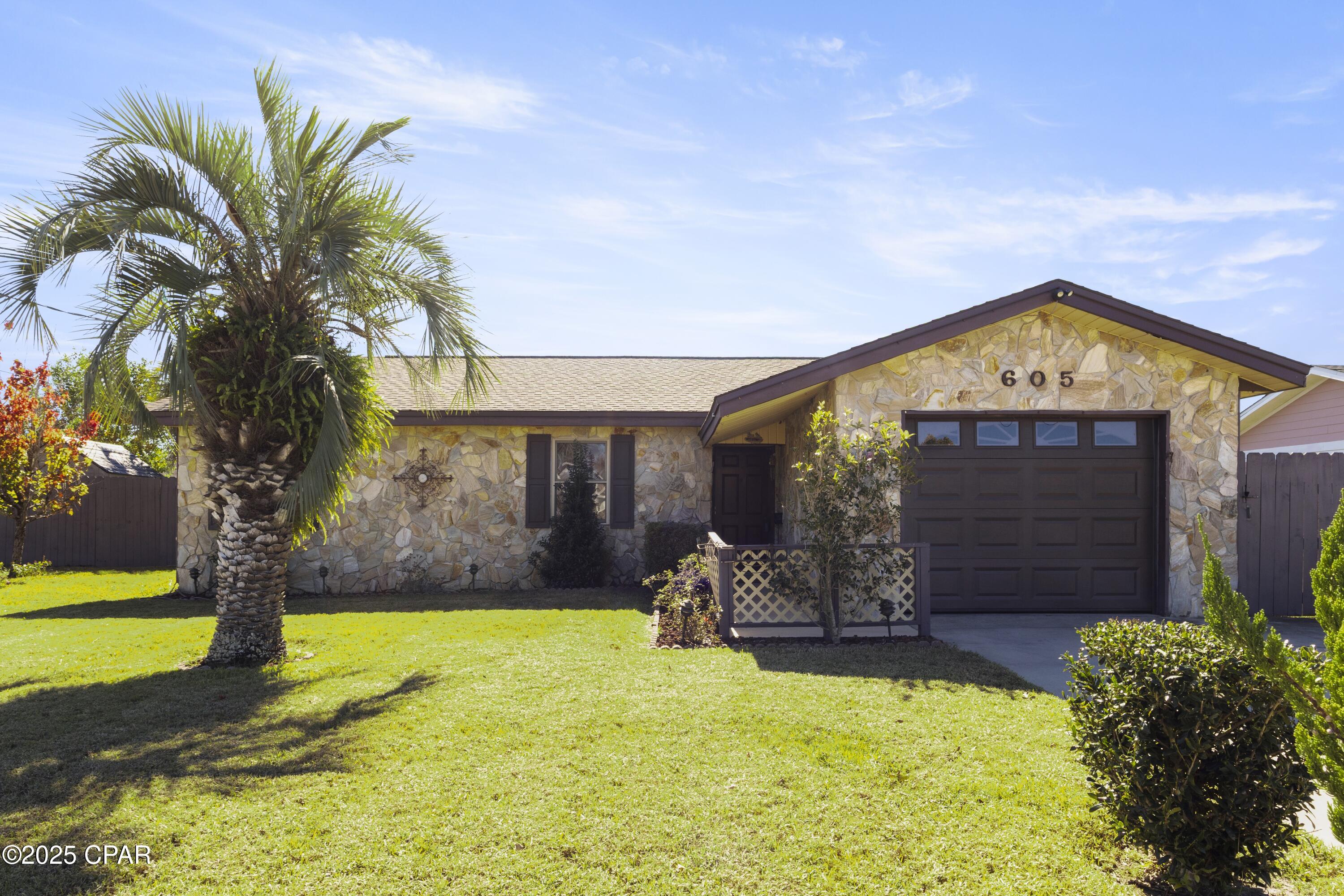 Pine Forest Est Ph 1 - Residential