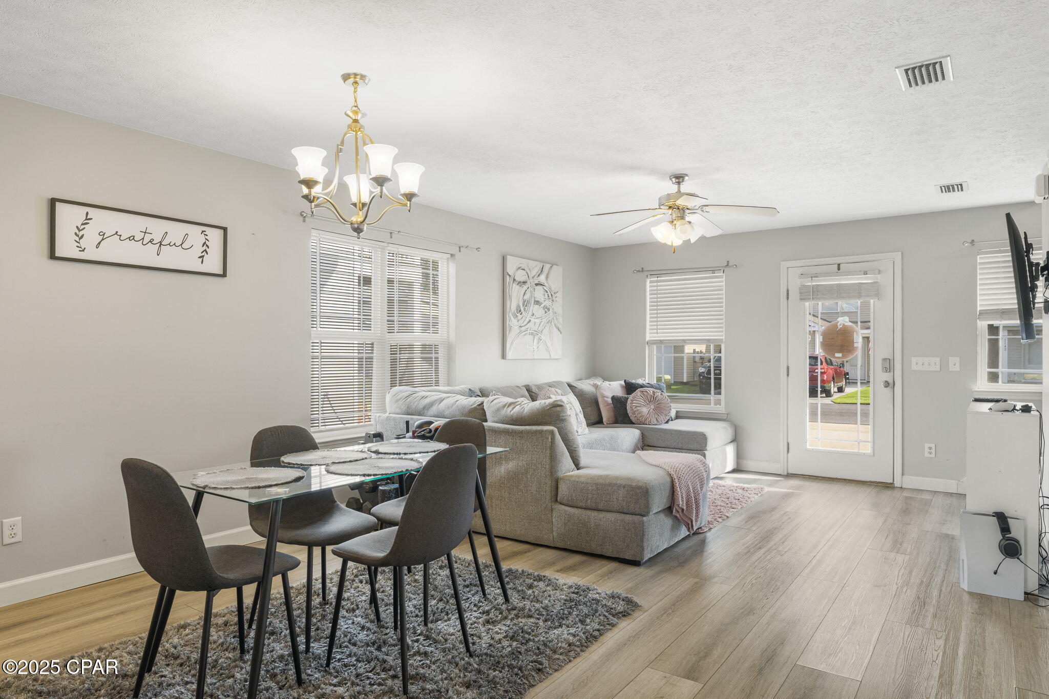 [No Recorded Subdiv] - Residential Lease