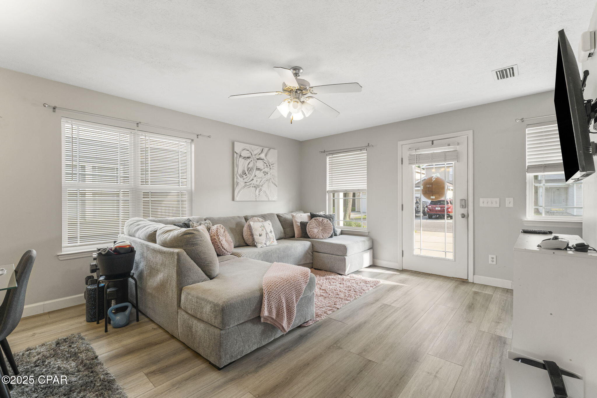 [No Recorded Subdiv] - Residential Lease