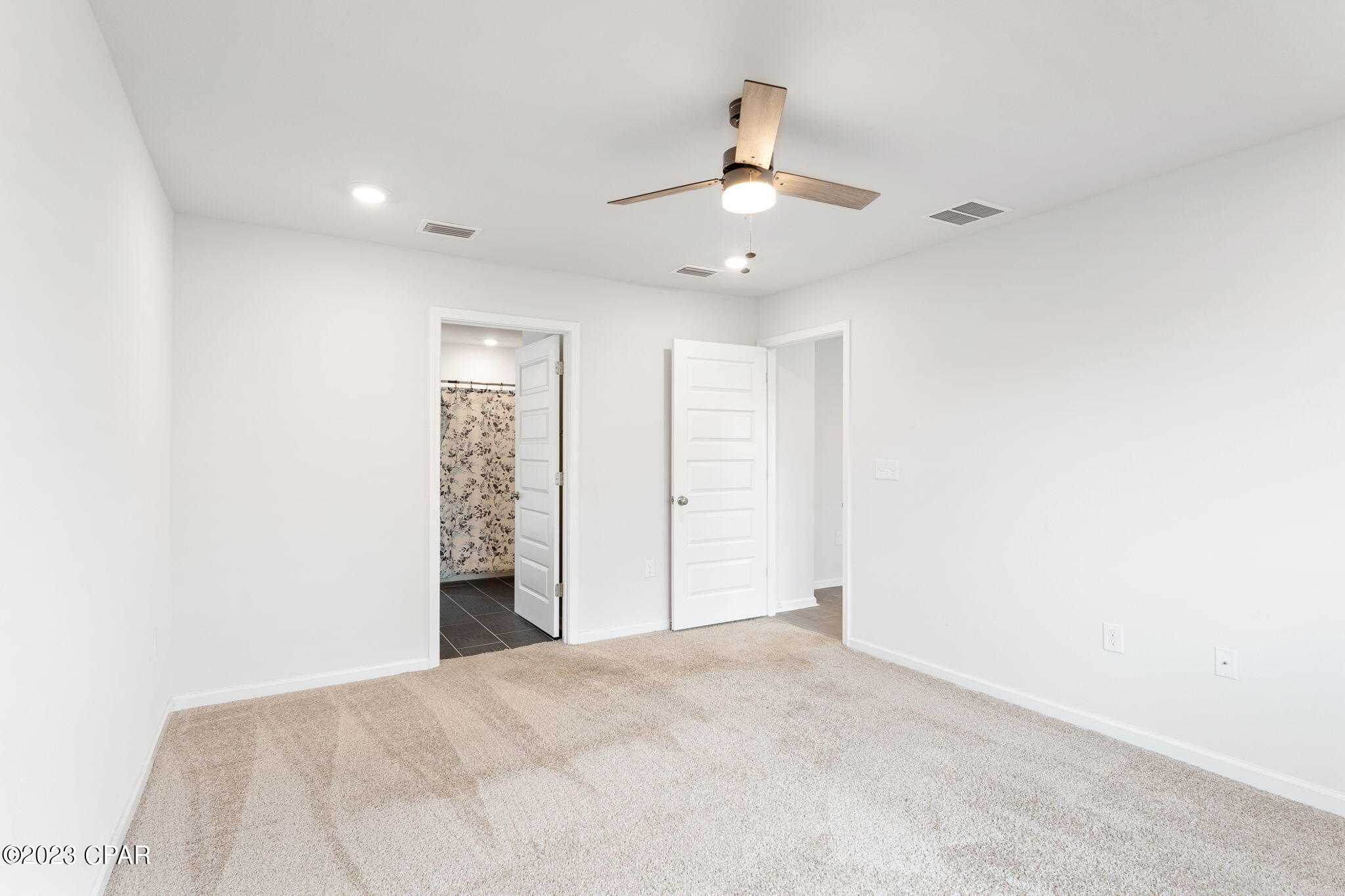 Olde Towne Village - Residential