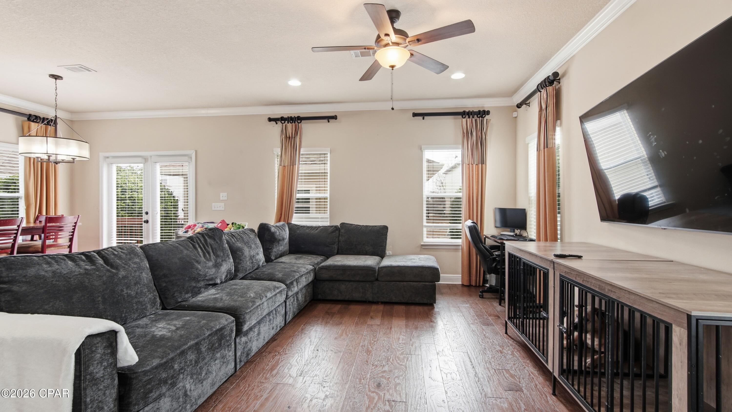 Magnolia Bay Club - Residential