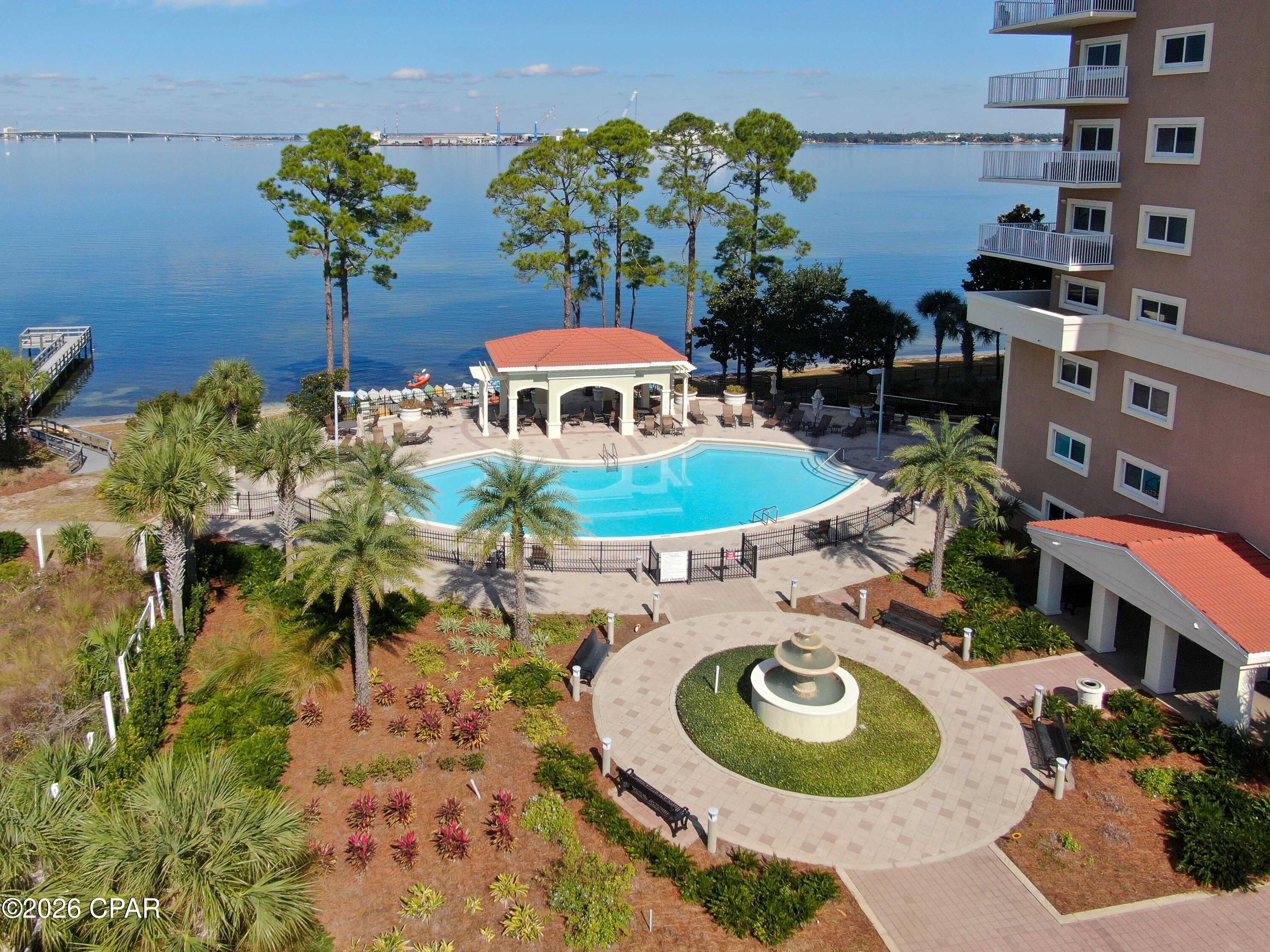 Magnolia Bay Club - Residential