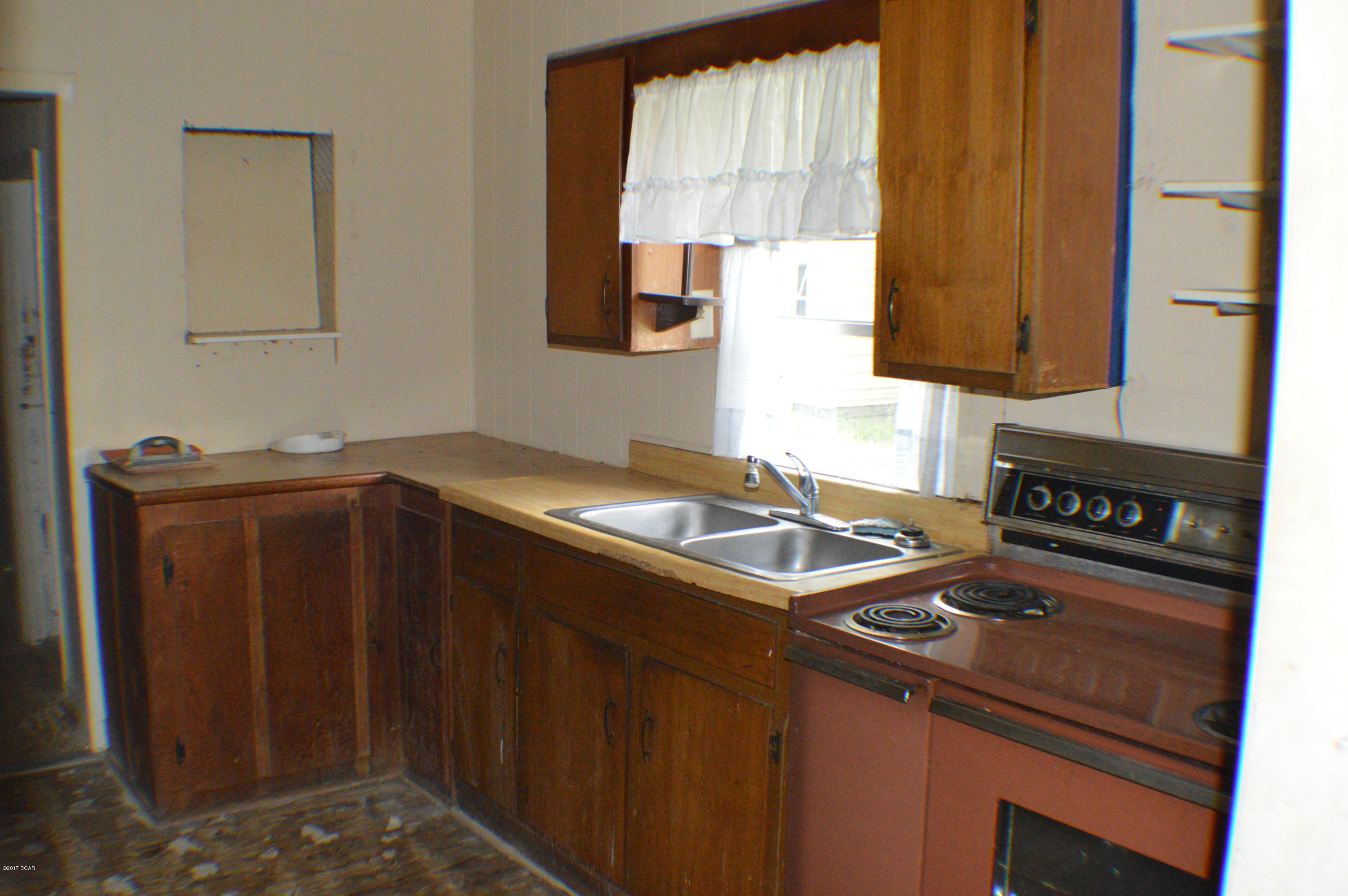 [No Recorded Subdiv] - Residential