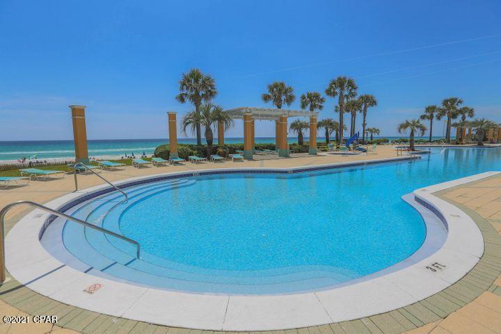 En Soleil Condo - Residential