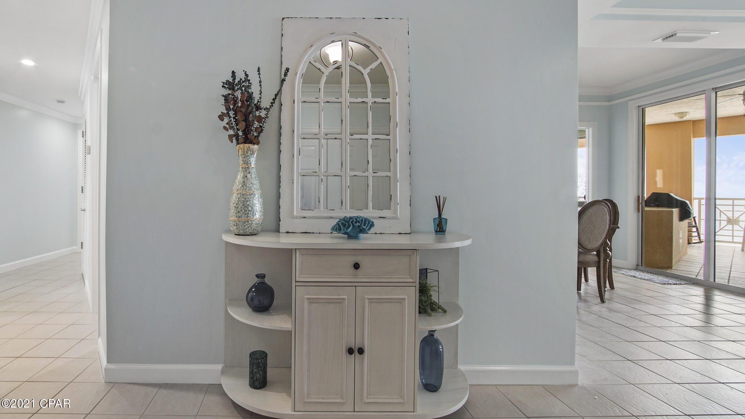 En Soleil Condo - Residential