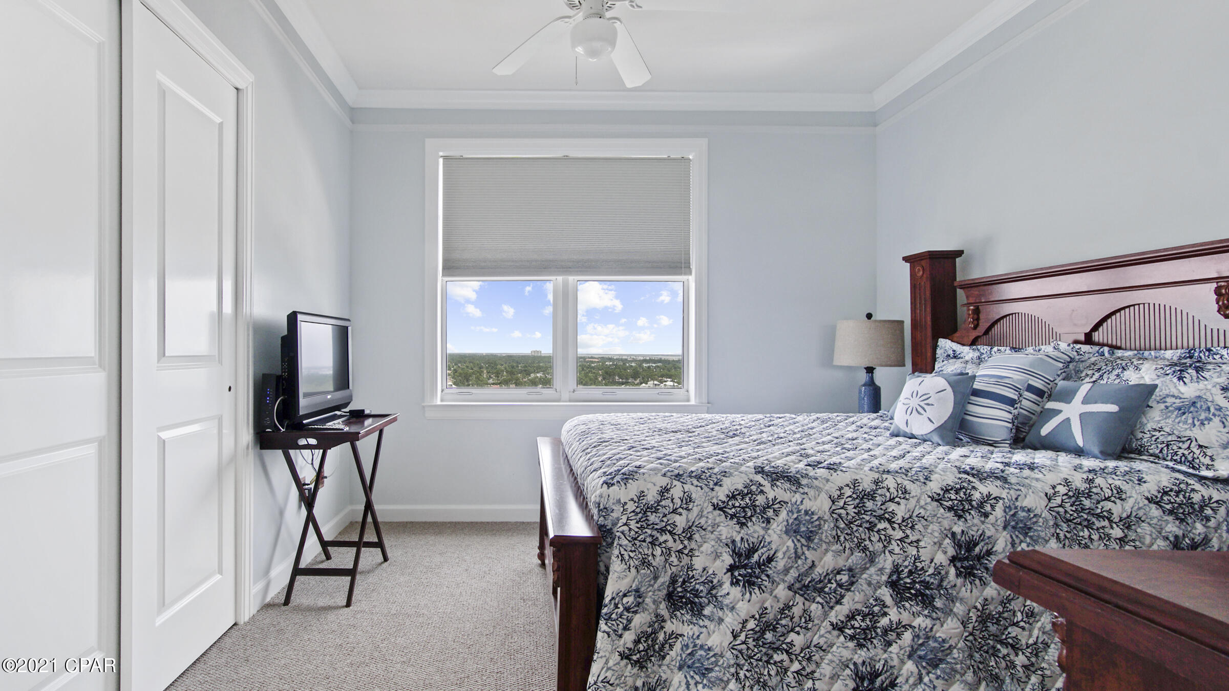 En Soleil Condo - Residential