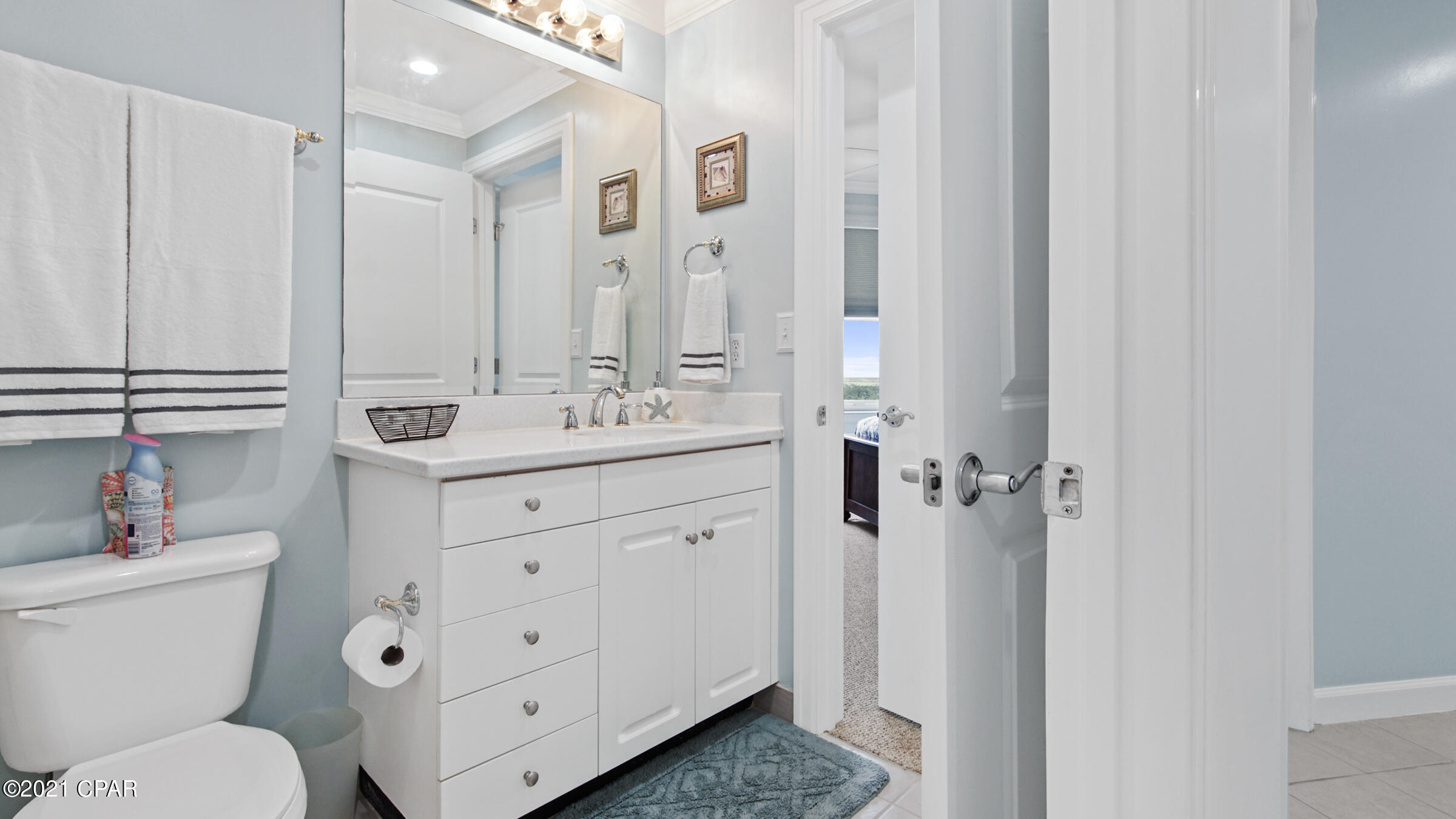 En Soleil Condo - Residential