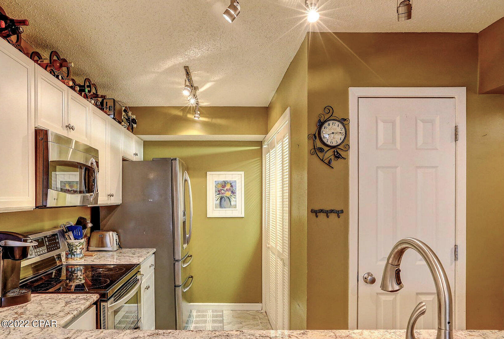 Forest Hills Tennis Villas - Residential