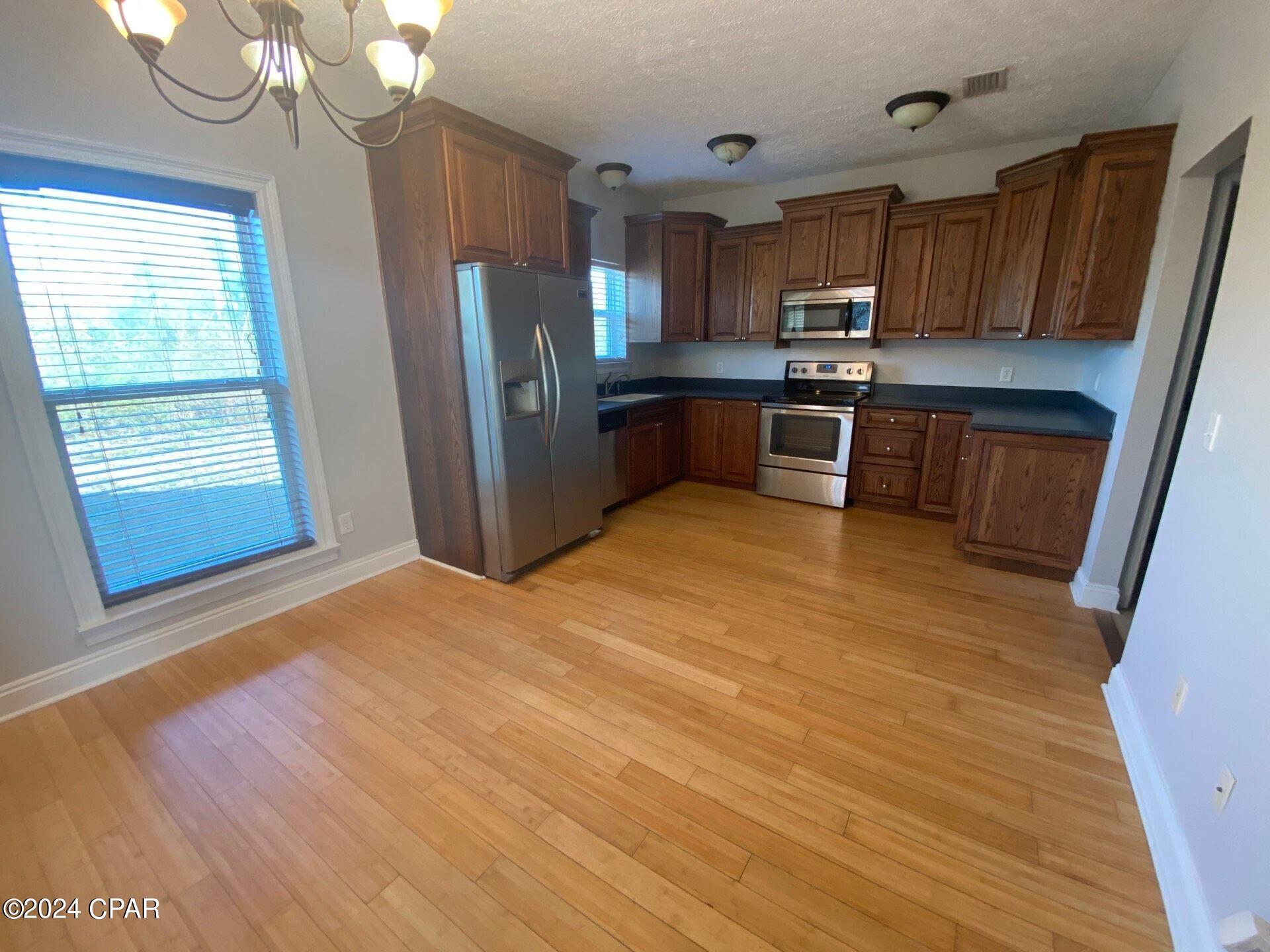 [No Recorded Subdiv] - Residential Lease