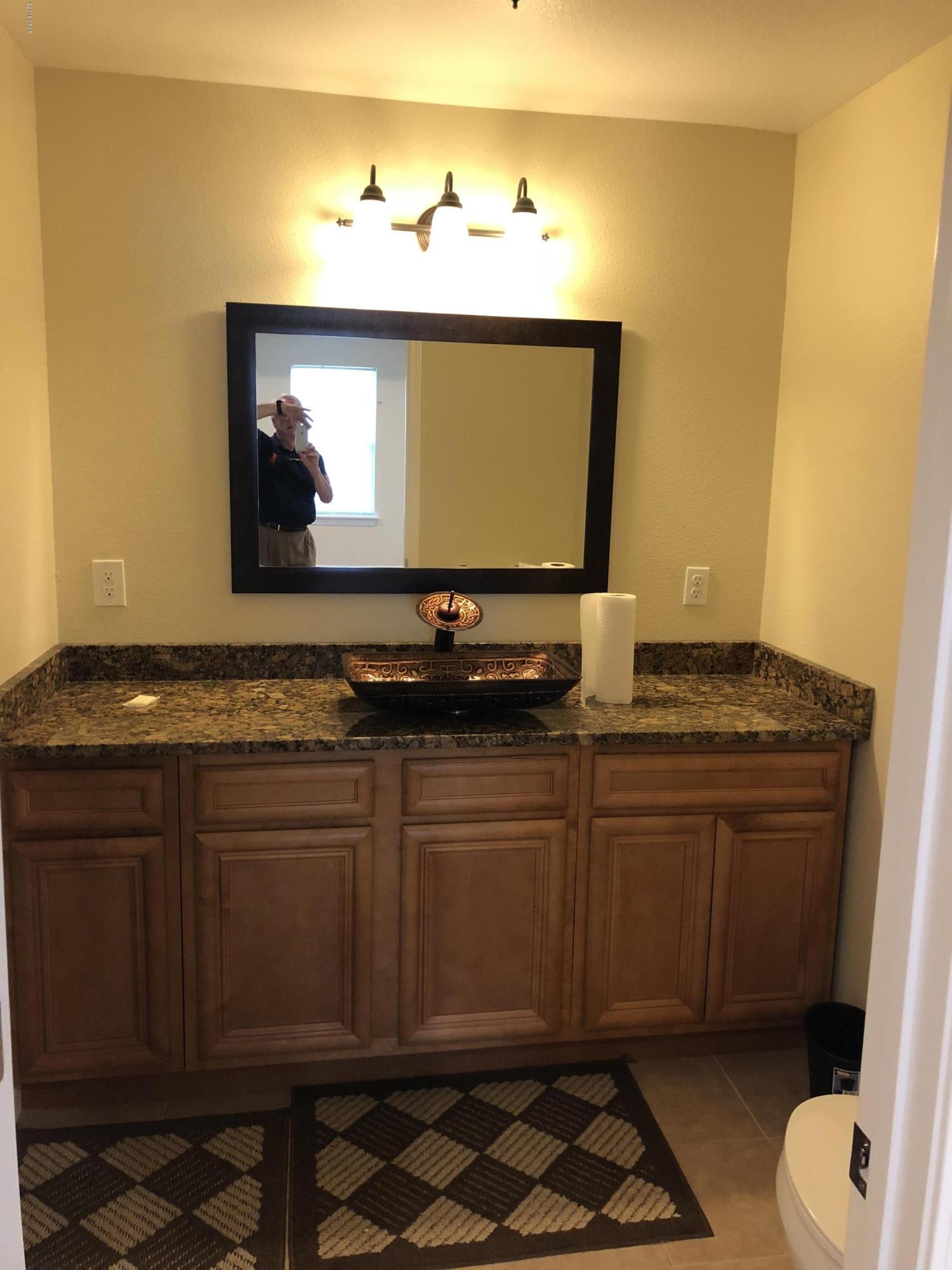 Treasure Cove - Commercial Lease