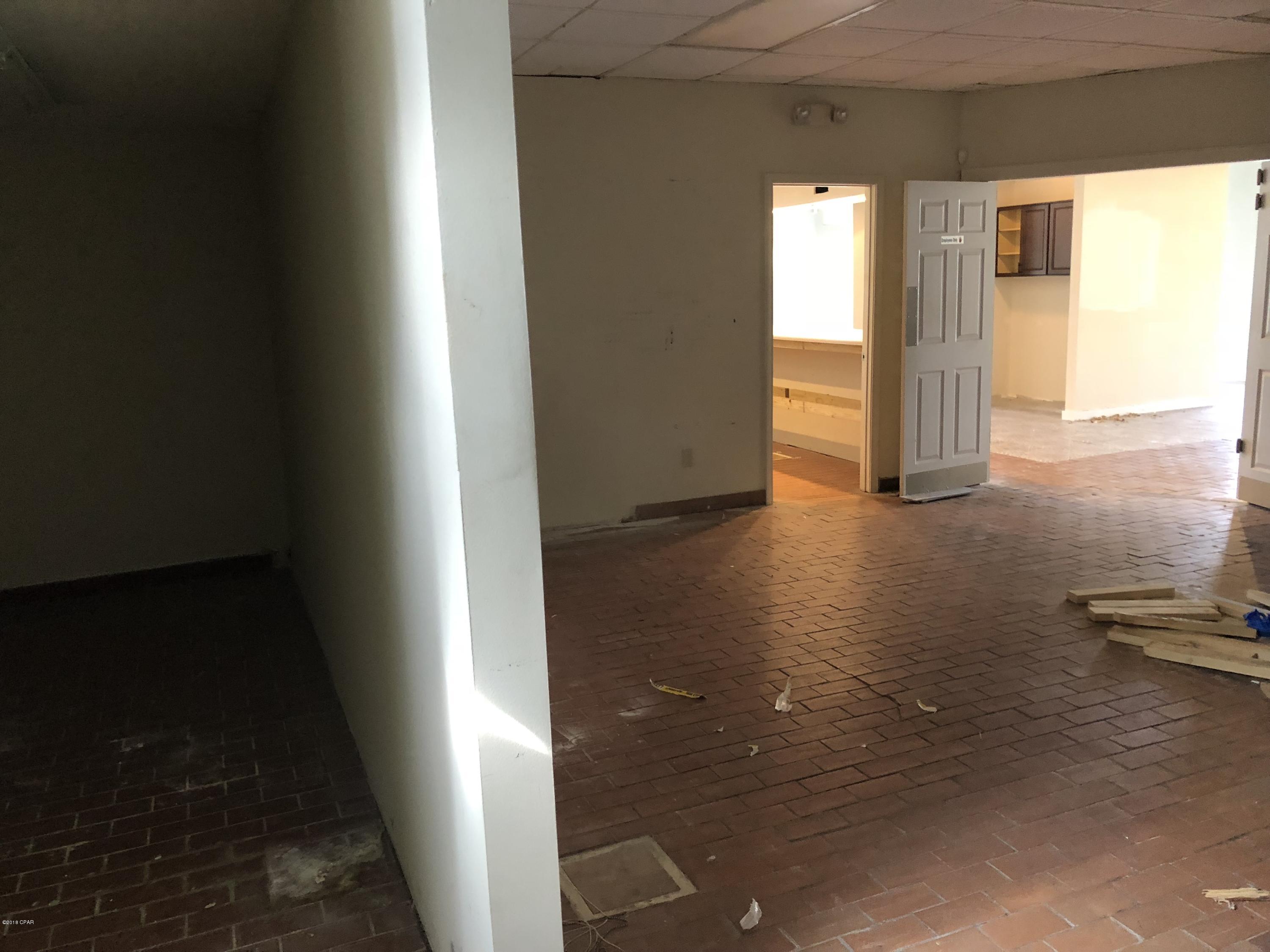 Treasure Cove - Commercial Lease