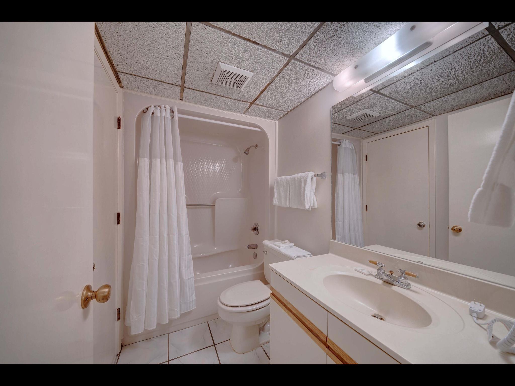 Edgewater Golf Villas II-B - Residential