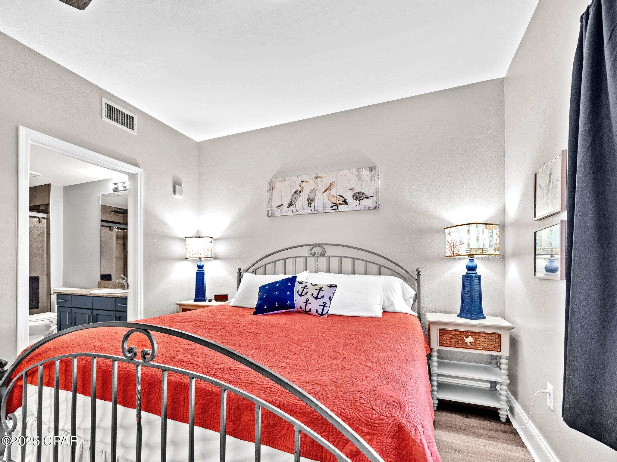 Laketown Wharf - Residential