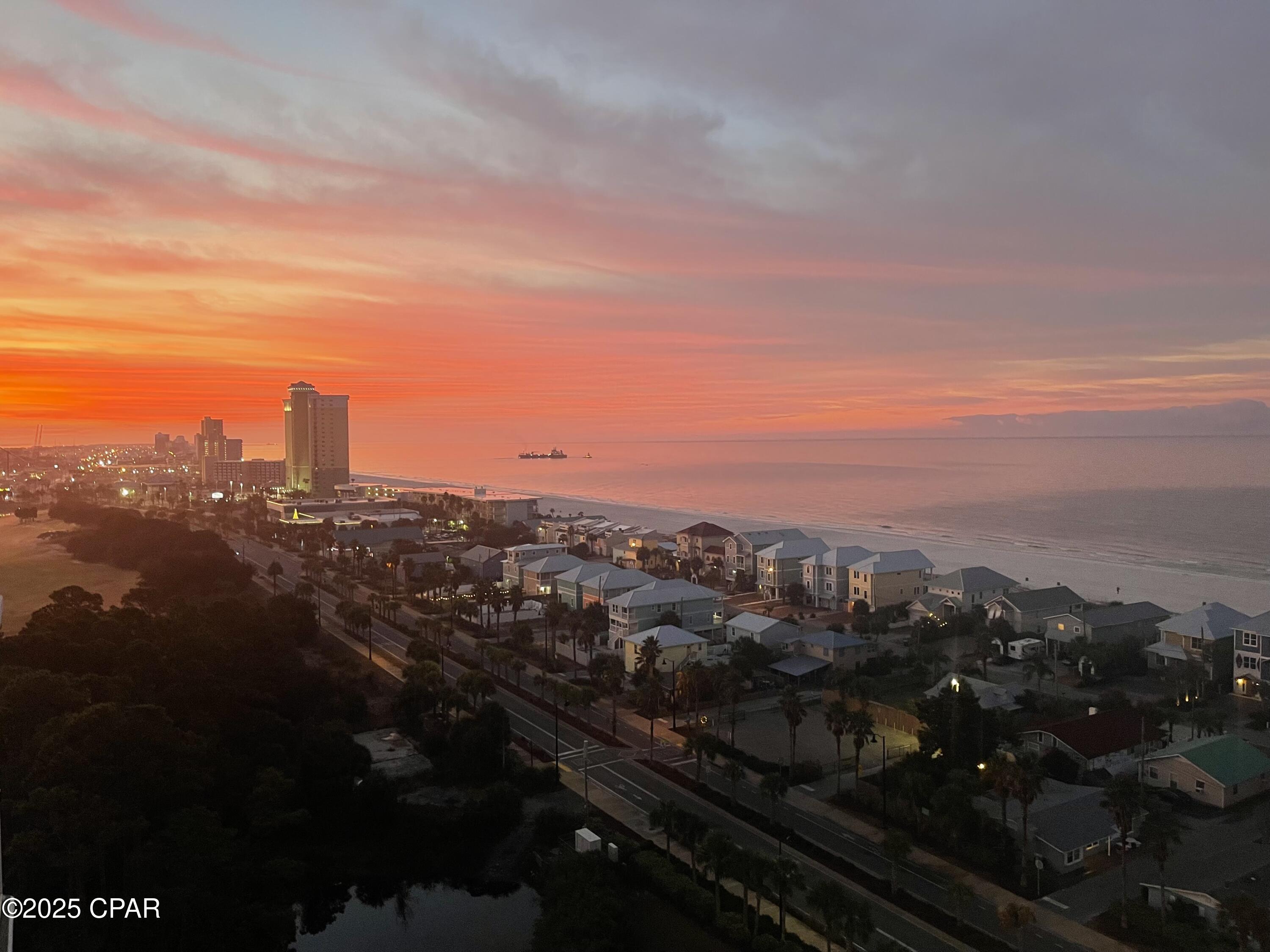 Laketown Wharf - Residential