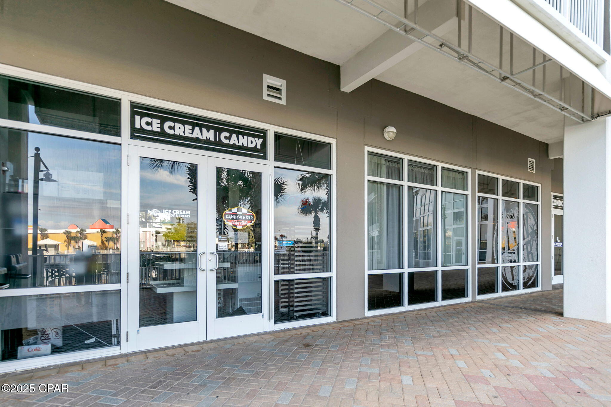 Laketown Wharf - Residential