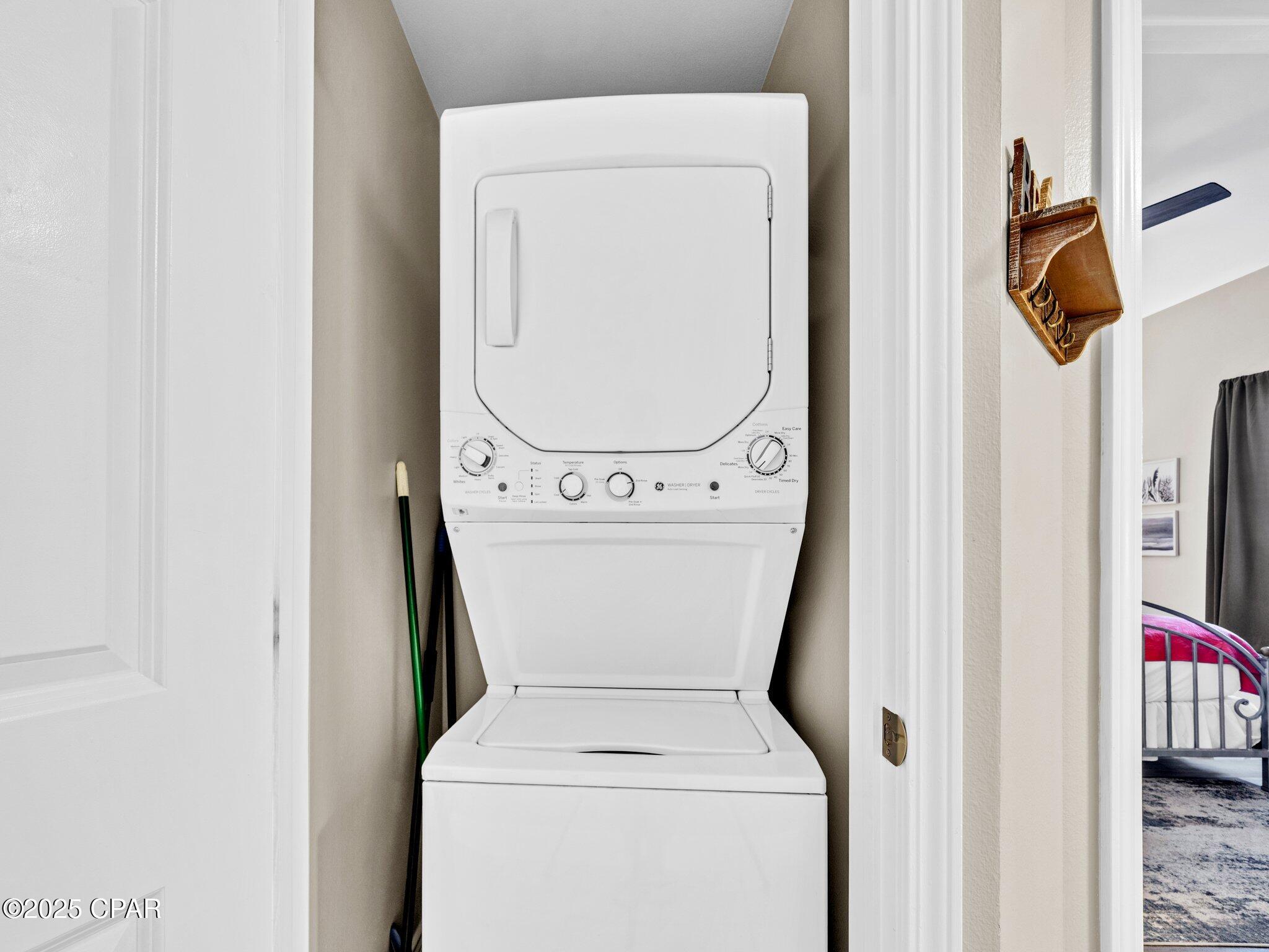 Laketown Wharf - Residential