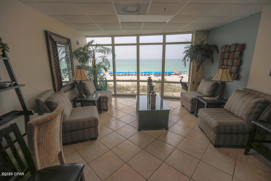 Ocean Villa - Residential