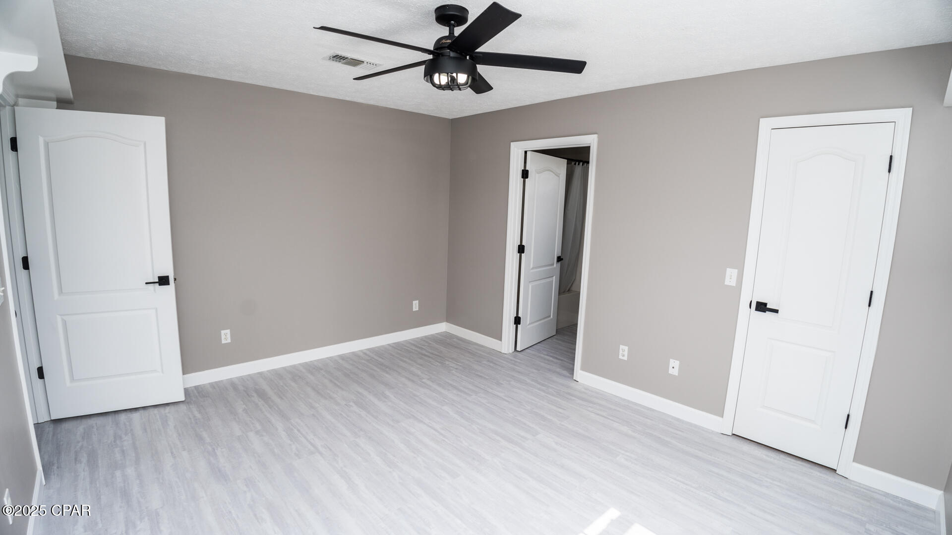 Fernwood Park - Residential