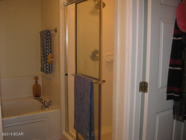 Hibiscus By The Bay - Residential