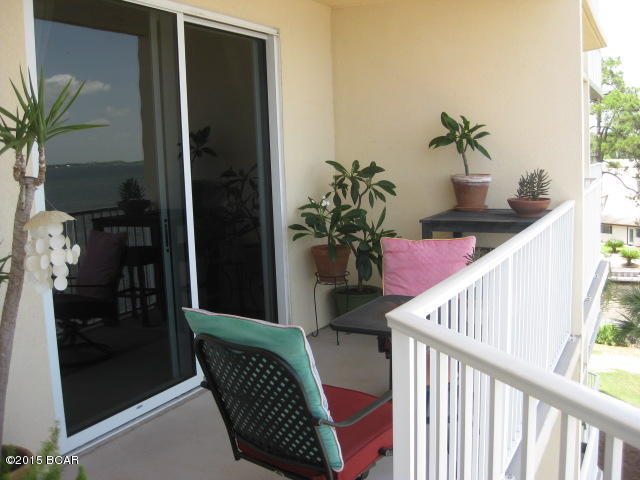 Hibiscus By The Bay - Residential