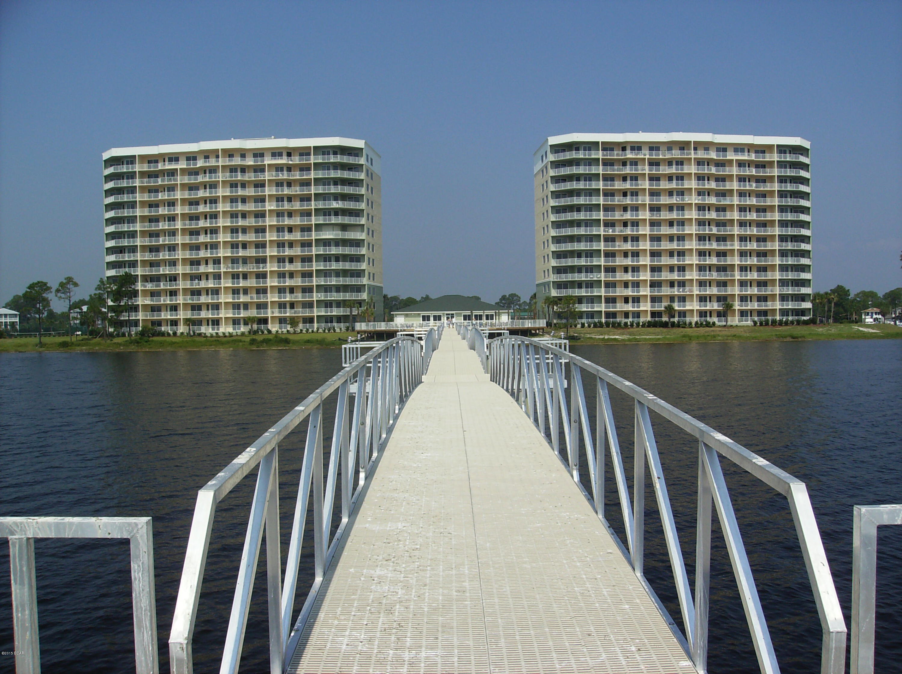 Hibiscus By The Bay - Residential