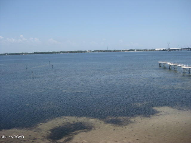 Hibiscus By The Bay - Residential