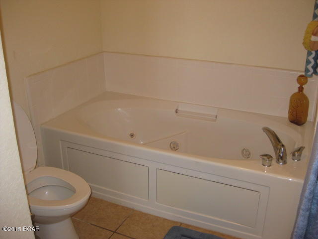 Hibiscus By The Bay - Residential