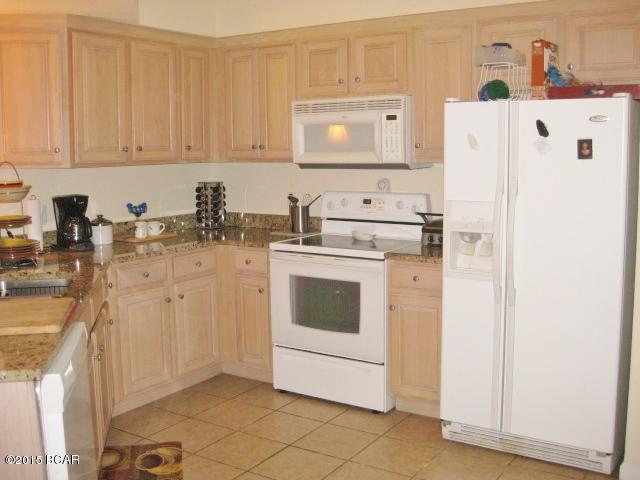 Hibiscus By The Bay - Residential