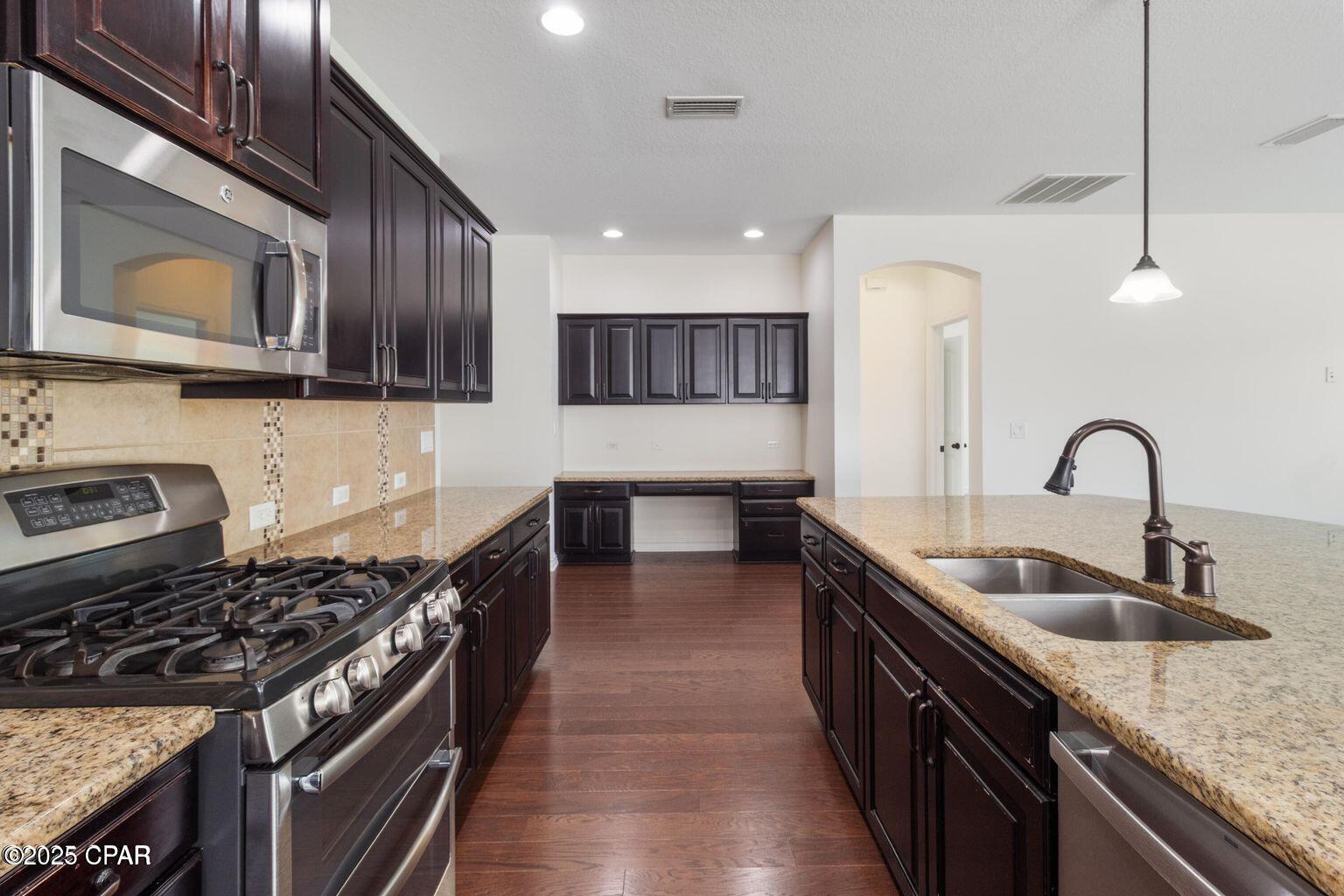 Breakfast Point - Residential Lease